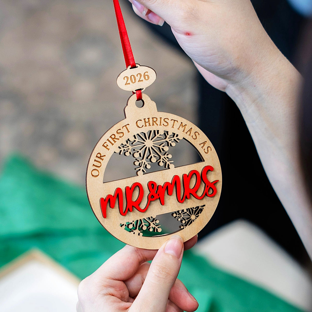 #Ornament Text_Mr. & Mrs.