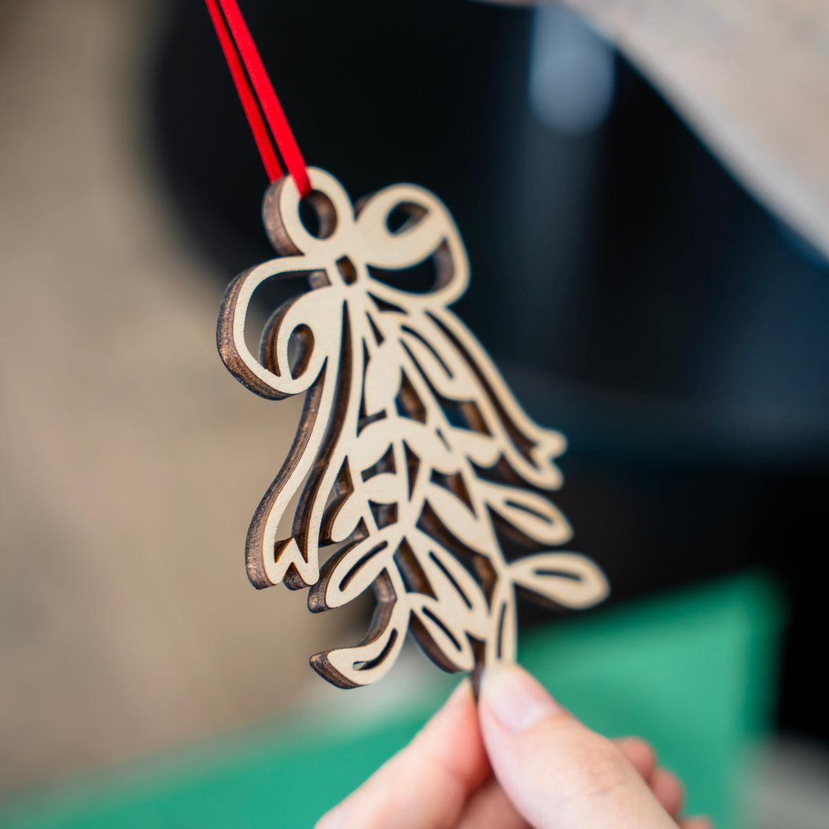 #Choose Design_Mistletoe