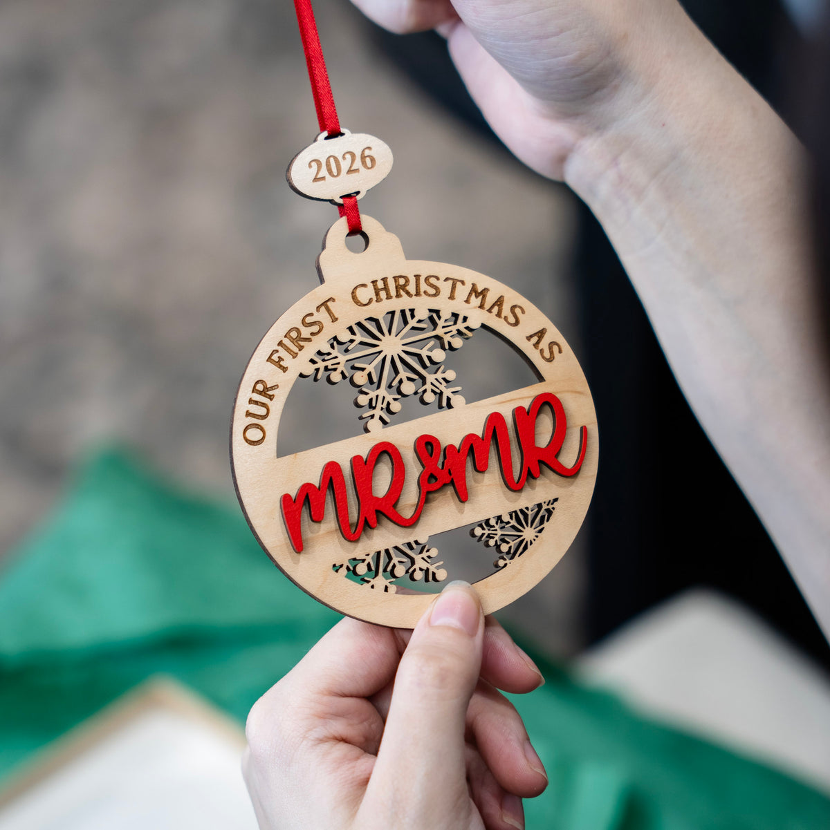 #Ornament Text_Mr. & Mr.