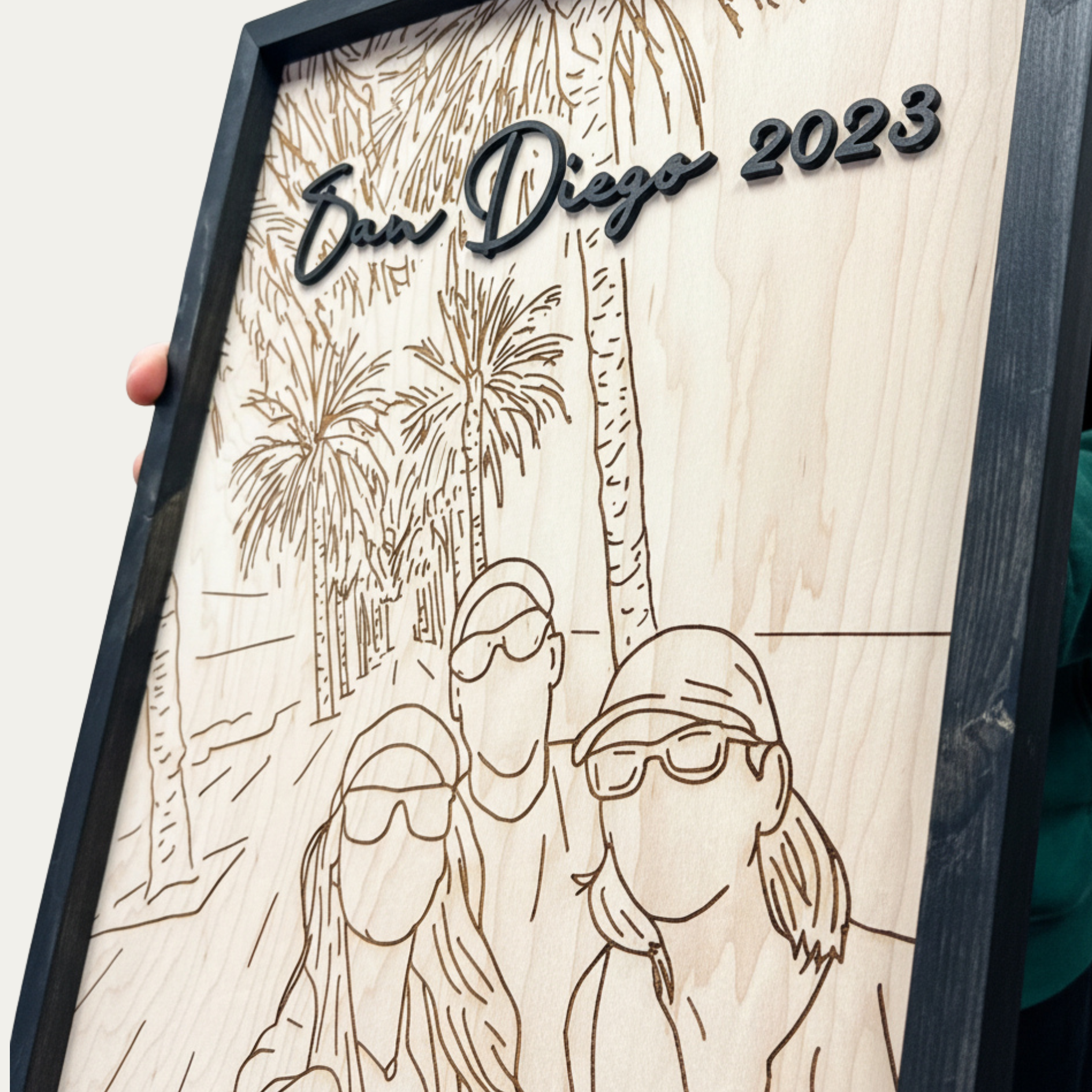 #Art Style_(2 to 4 Weeks) Engraved Maple Wood