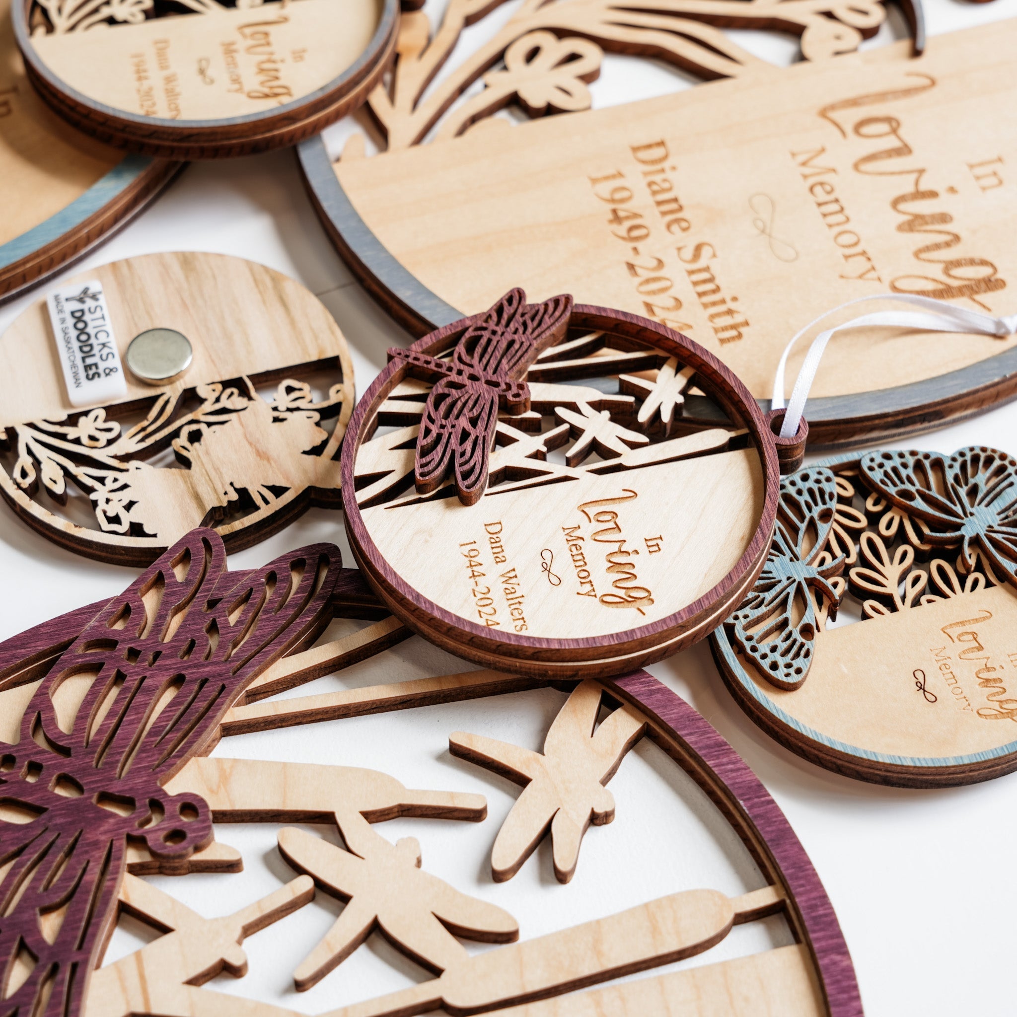 Memorial Butterfly, Dragonfly & Hummingbird • Personalized Ornament, Magnet or Mini Sign • For Grieving Families