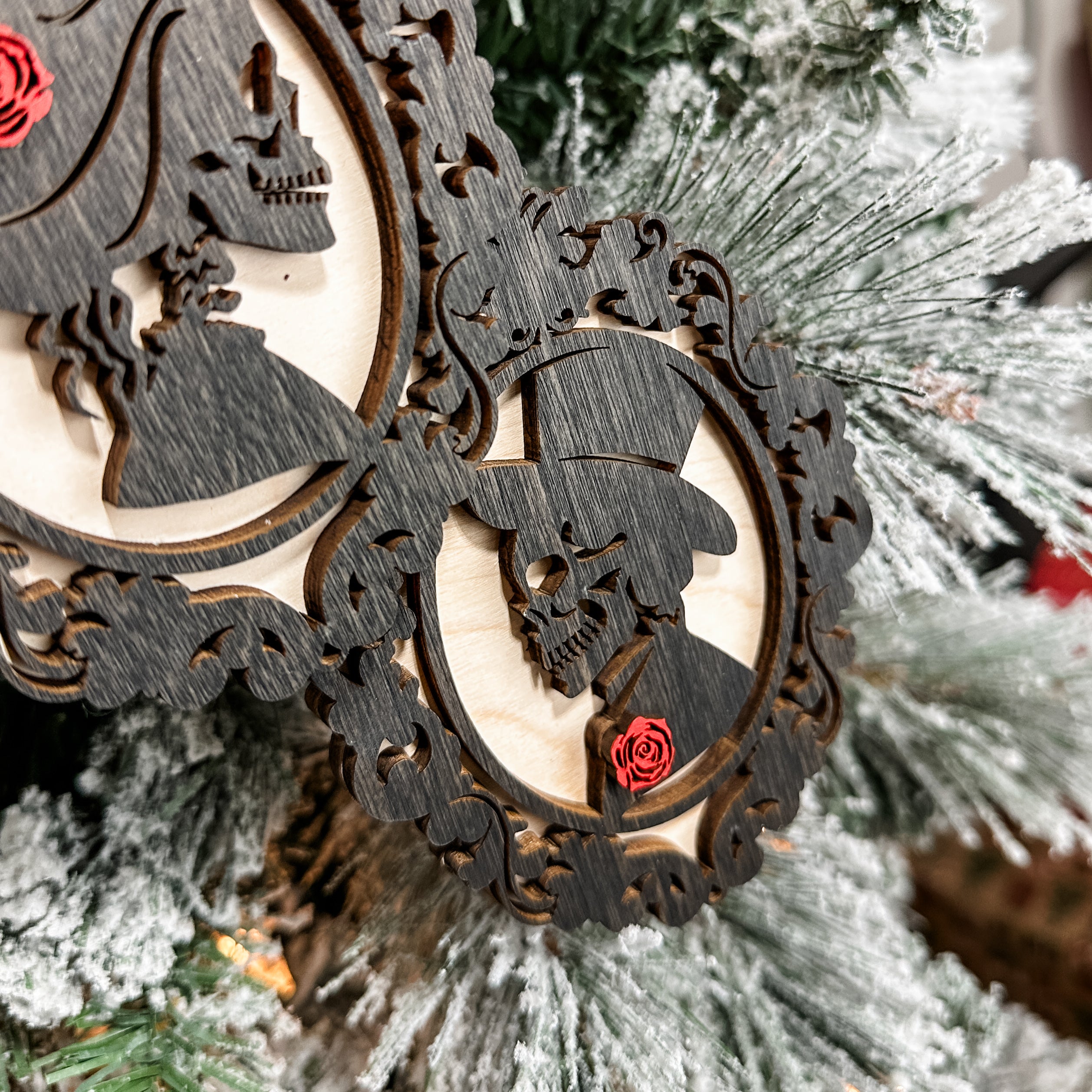 Victorian Skeleton Couple • Layered Wood Ornaments • Gothic Decor & Halloween