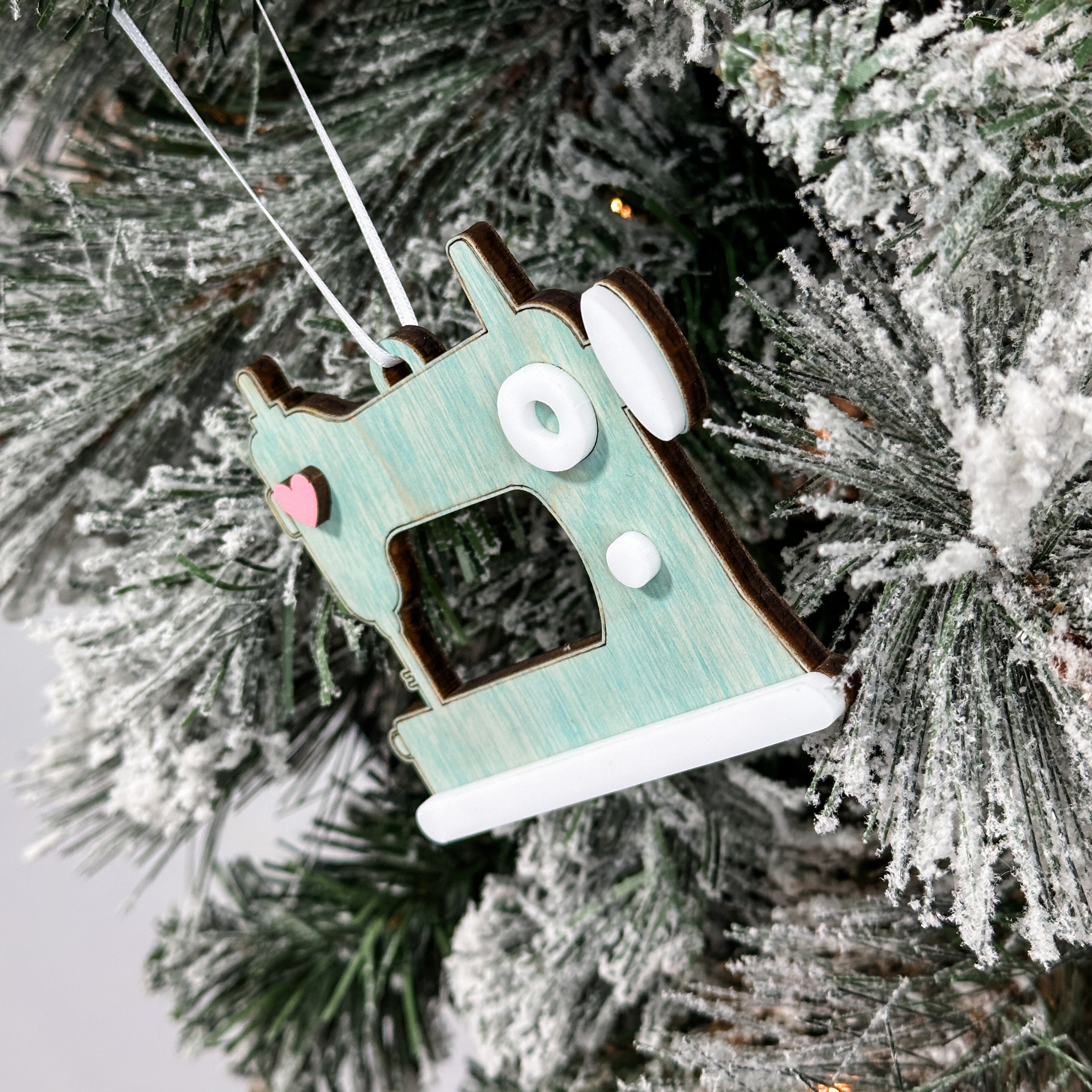 Sewing Machine • 3D Wood & Acrylic Ornament • For Makers & Crafters