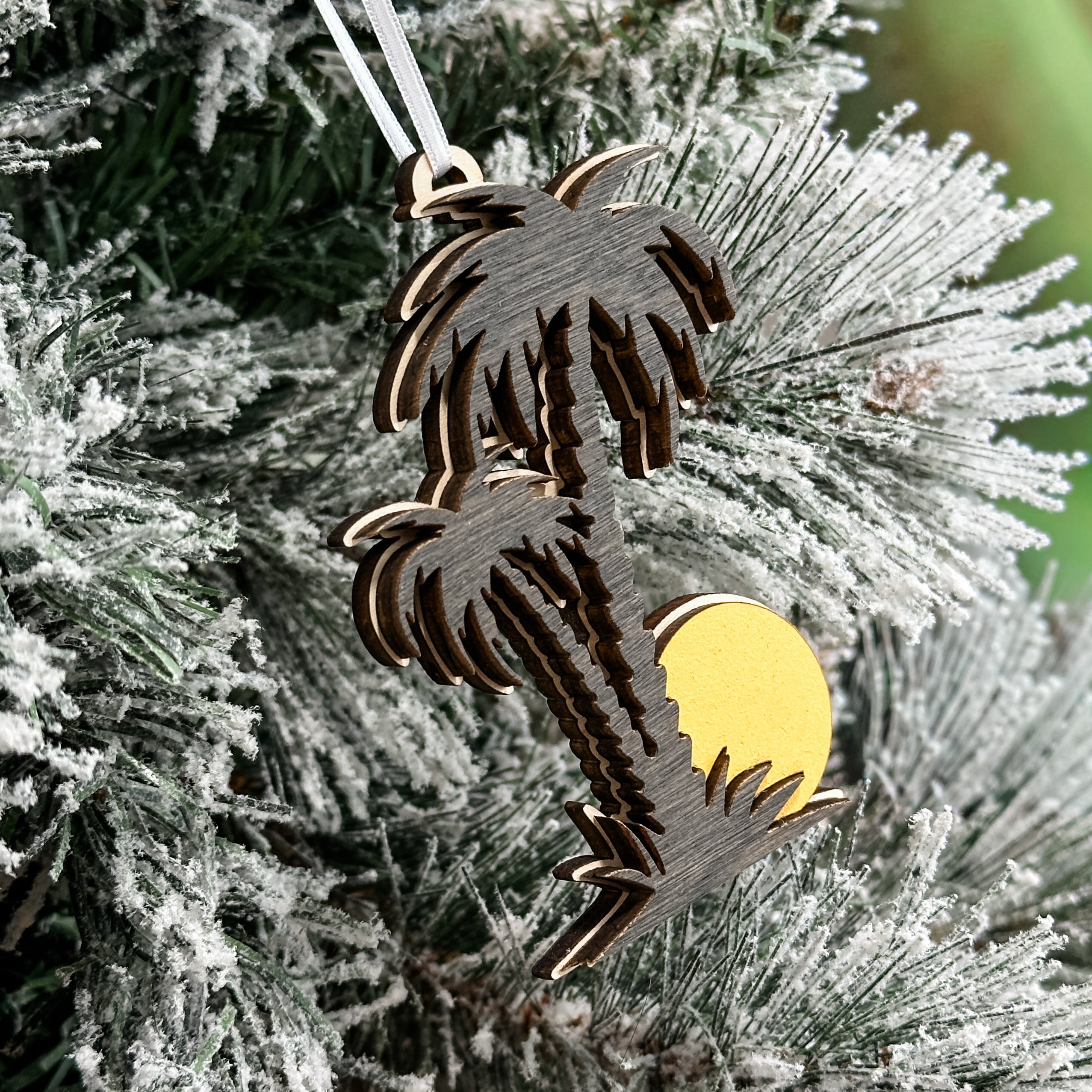 Sunset Palm Trees • 3D Wood Ornament • For Travellers & Beach Lovers