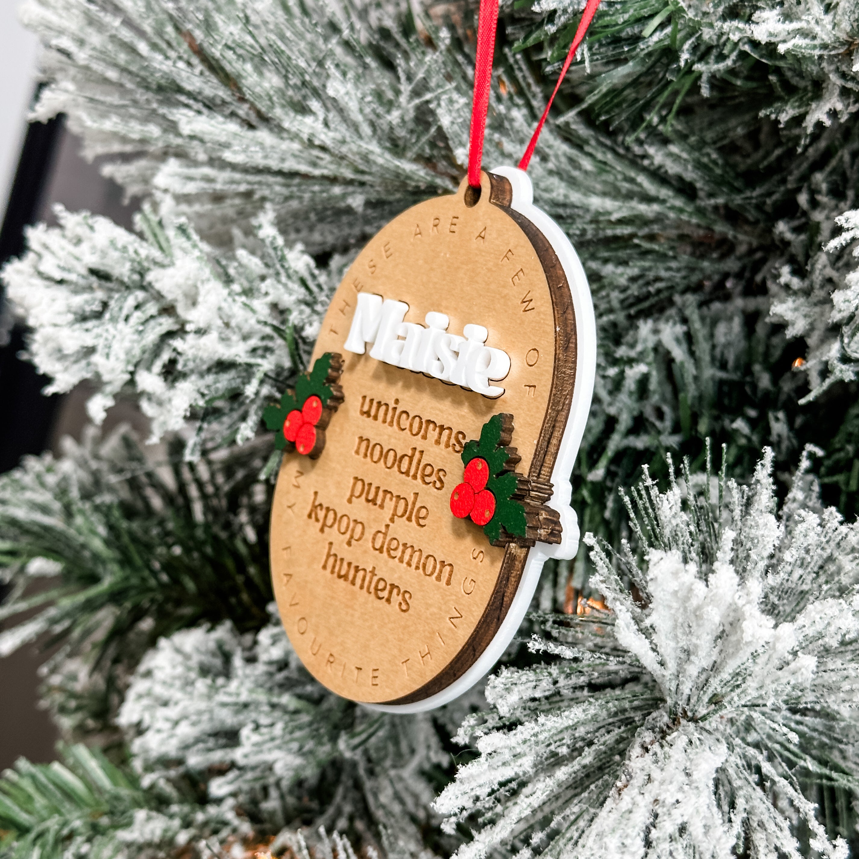 Personalized Favourite Things • 3D Wood & Acrylic Ornament • For Families & Kids