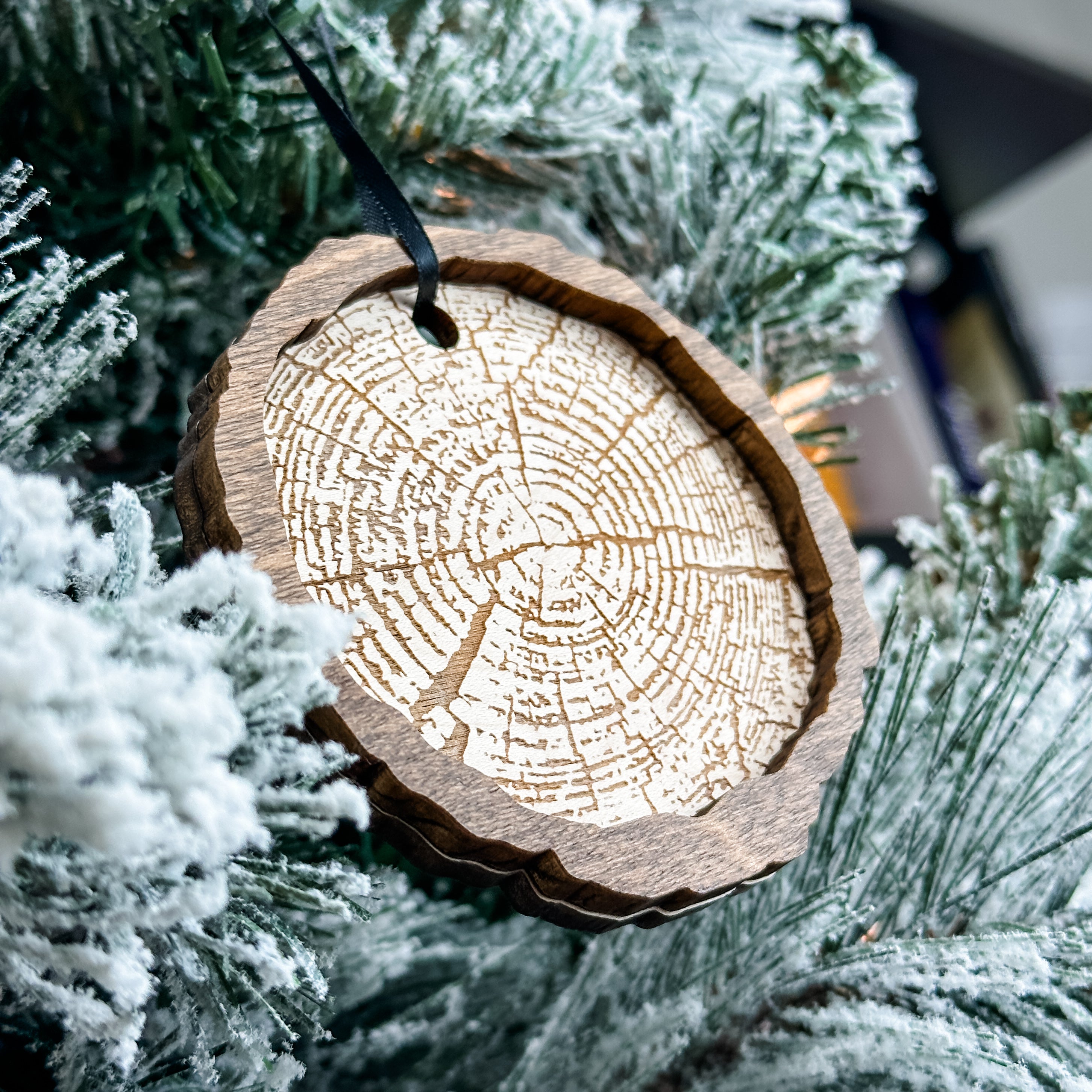 The Tree Stump Ornament ⭐️Ashley's Pick⭐️