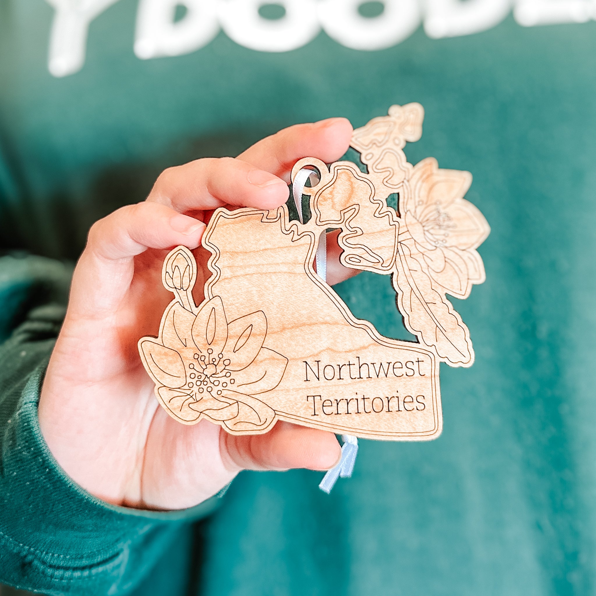 Canadian Provincial Flower • Wood Ornament or Magnet • For Souvenirs, Travel, or Canadian Pride