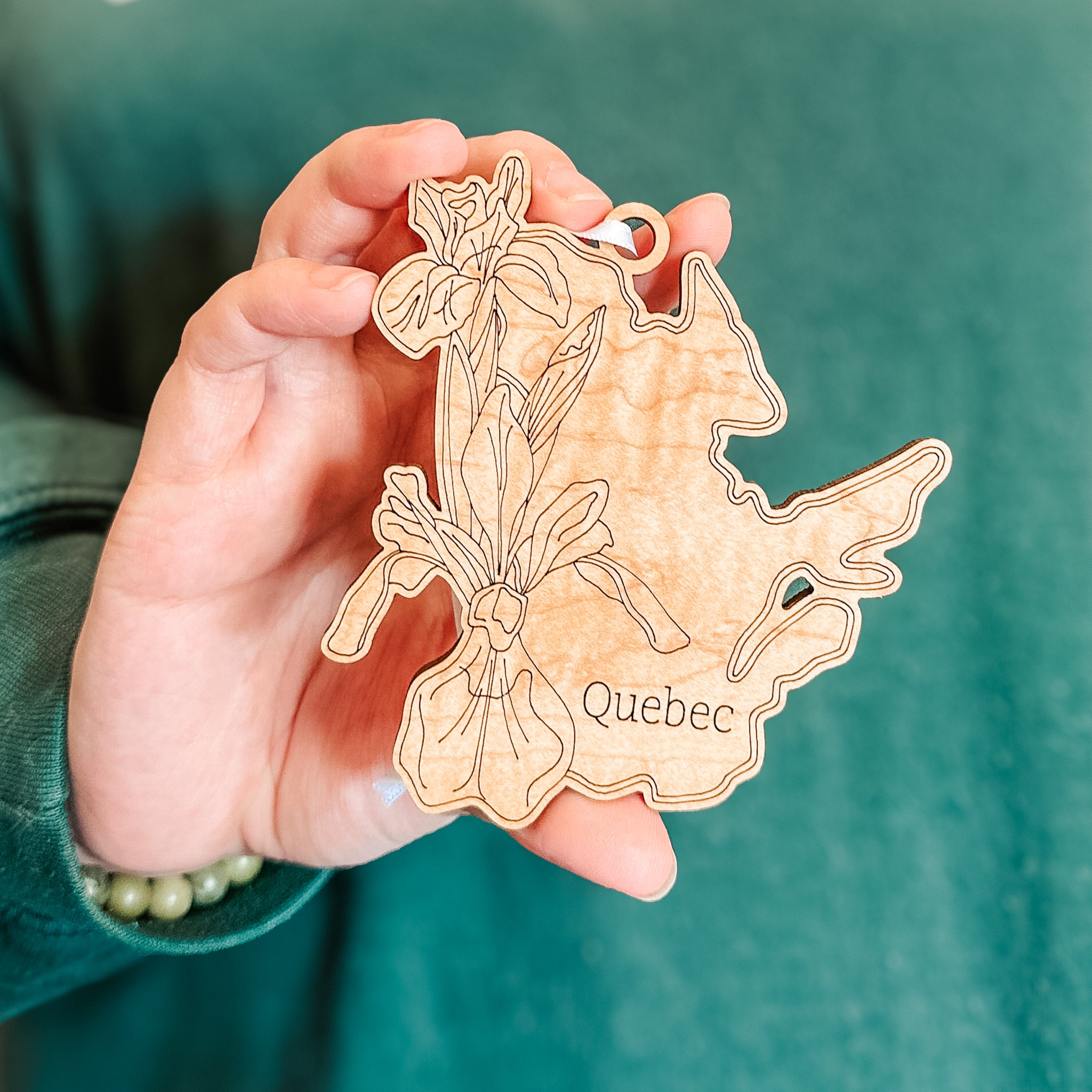 Canadian Provincial Flower • Wood Ornament or Magnet • For Souvenirs, Travel, or Canadian Pride