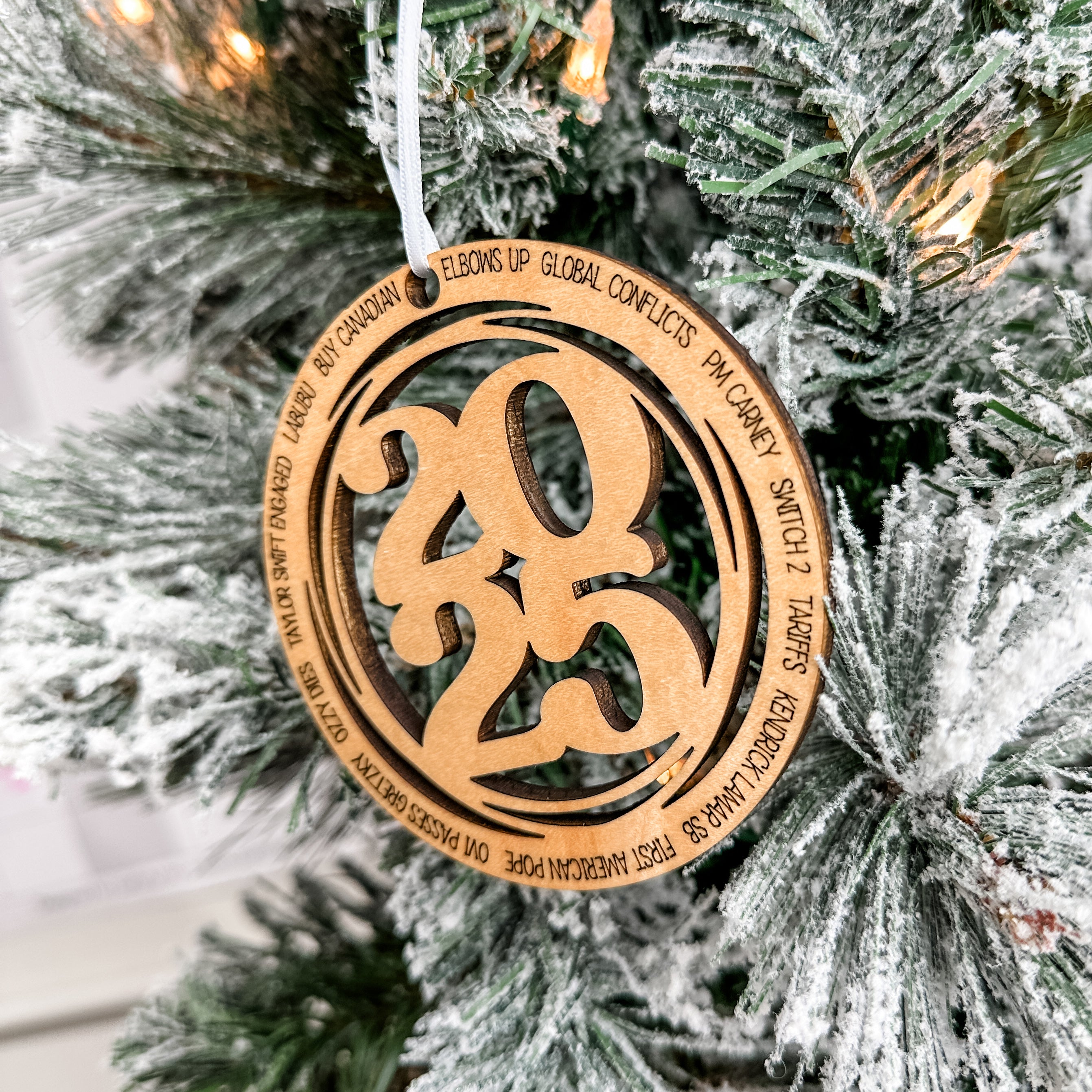 2025 Descriptive Ornament • Engraved Wood Ornament • To Remember the Year Forever