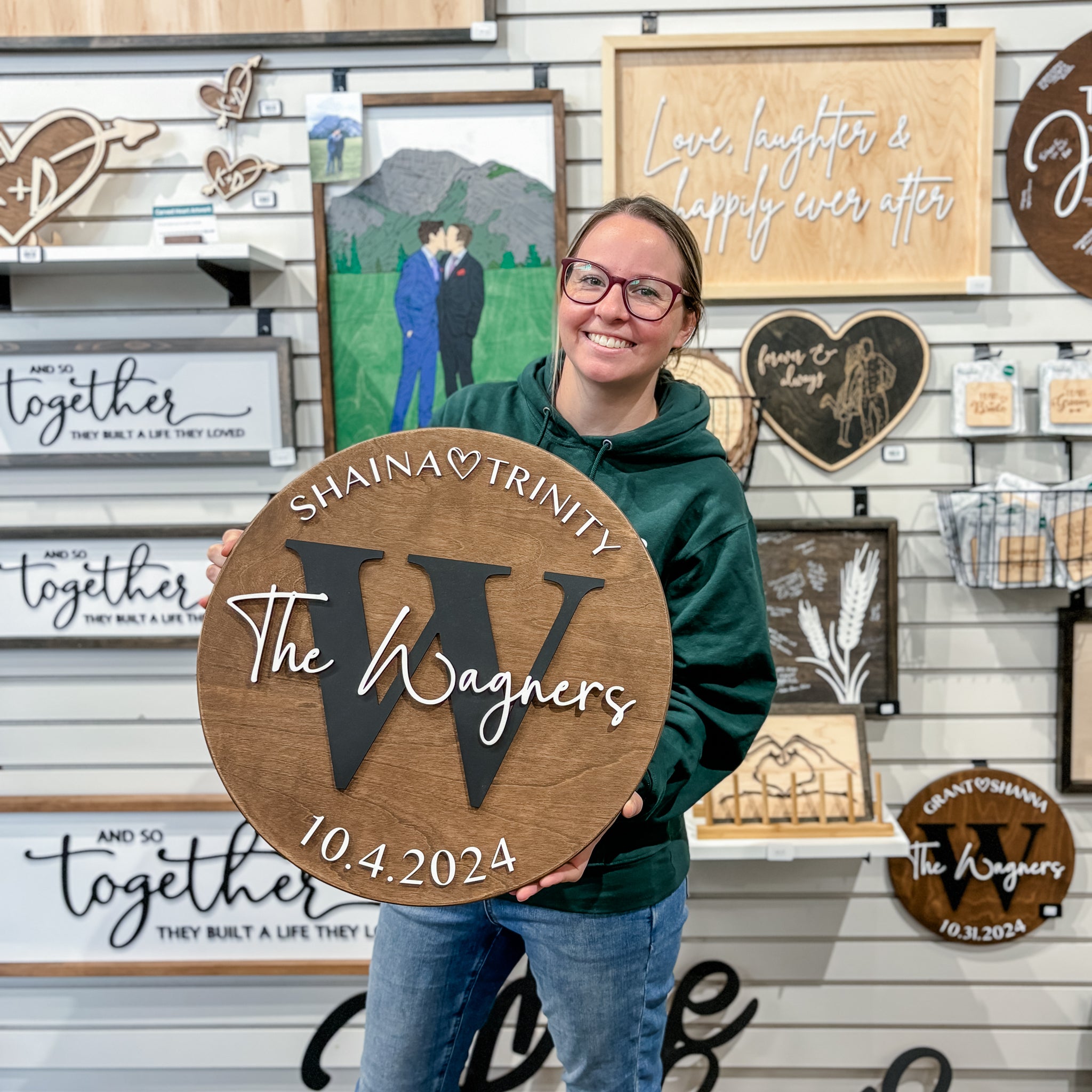 The Timeless Round Family Name Sign