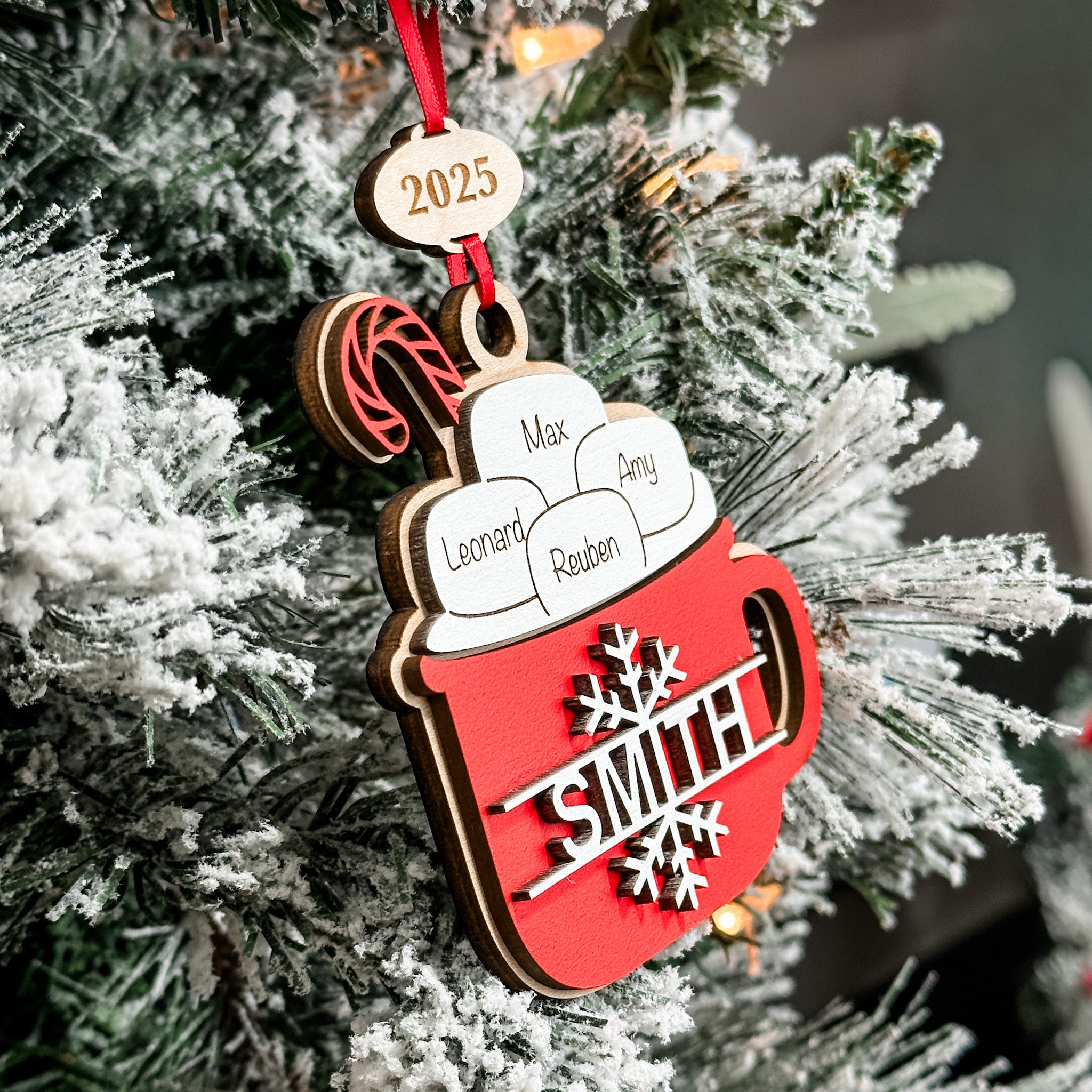 Marshmallow Family • Personalized 3D Wood Ornament • For Families and Friends
