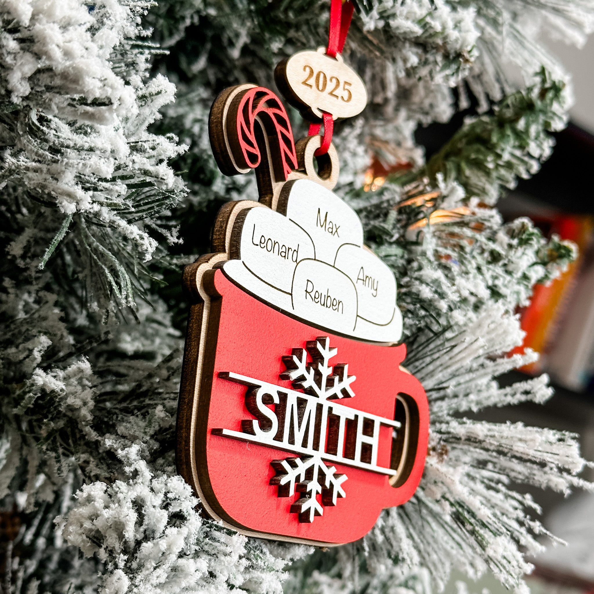 Marshmallow Family • Personalized 3D Wood Ornament • For Families and Friends
