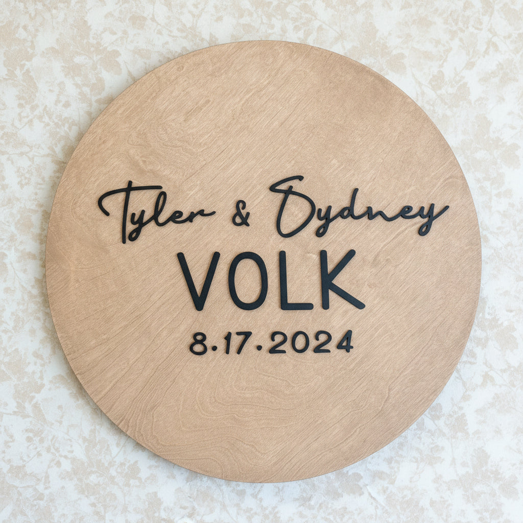 Round Family Name Sign