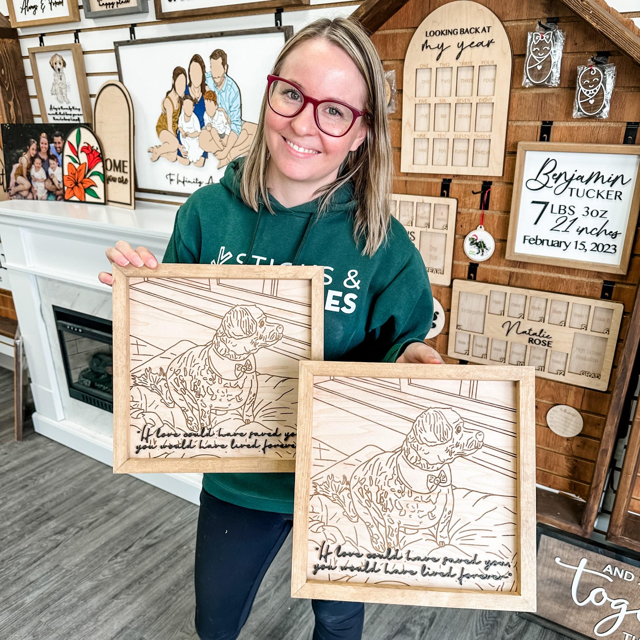 #Art Style_(2 to 4 Weeks) Engraved Maple Wood