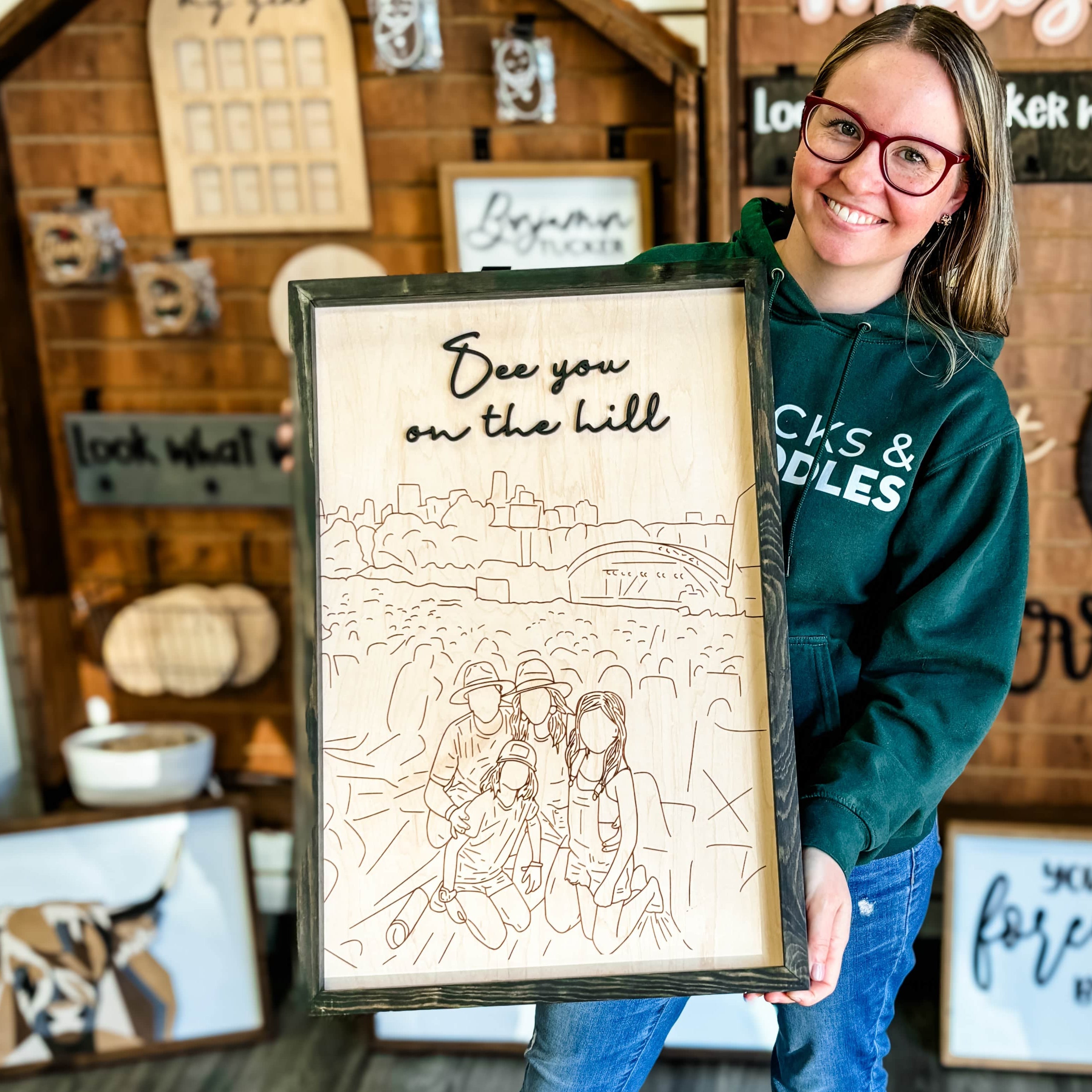 #Art Style_(2 to 4 Weeks) Engraved Maple Wood