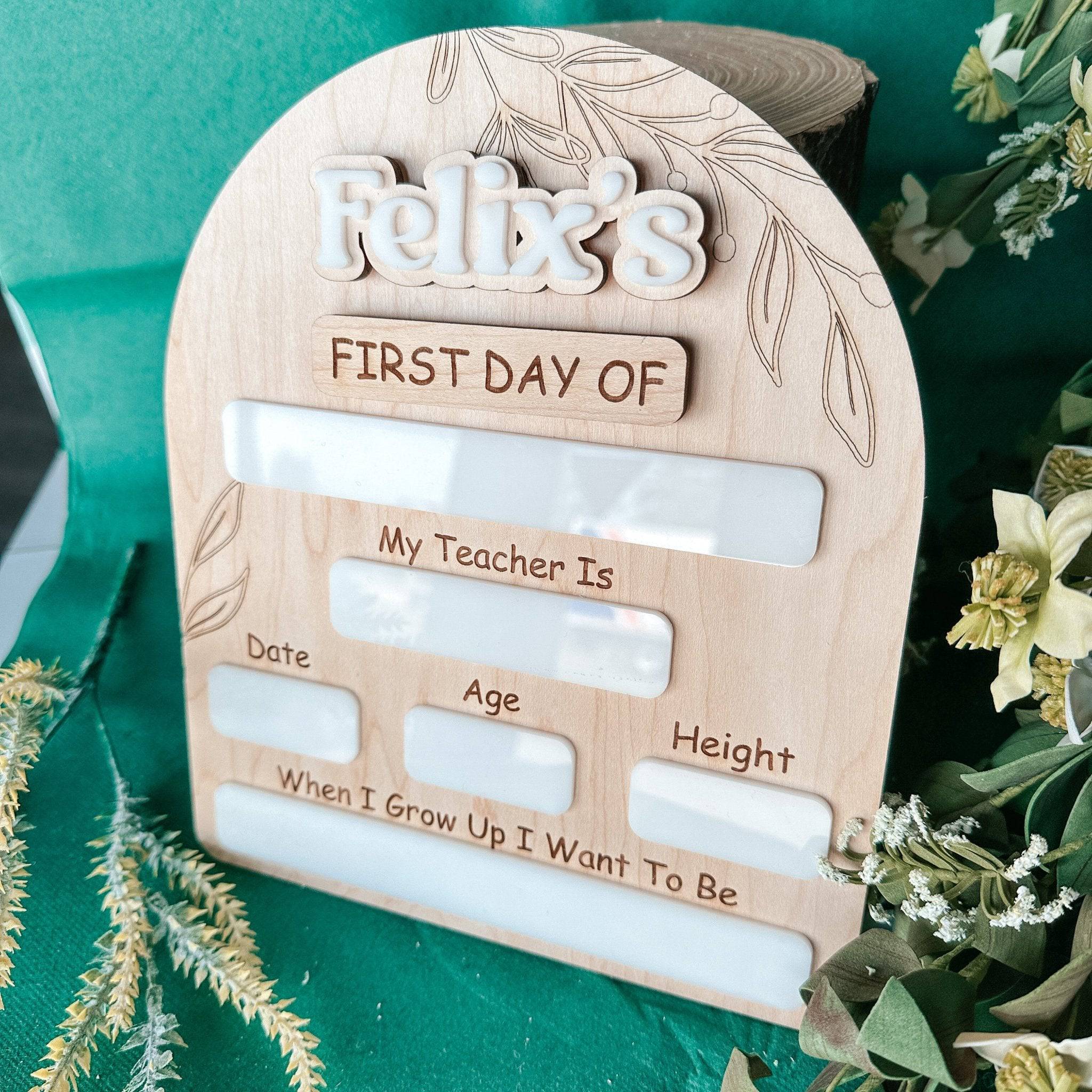 First Day / Last Day Fill In Photo Prop Arch - Sticks & Doodles