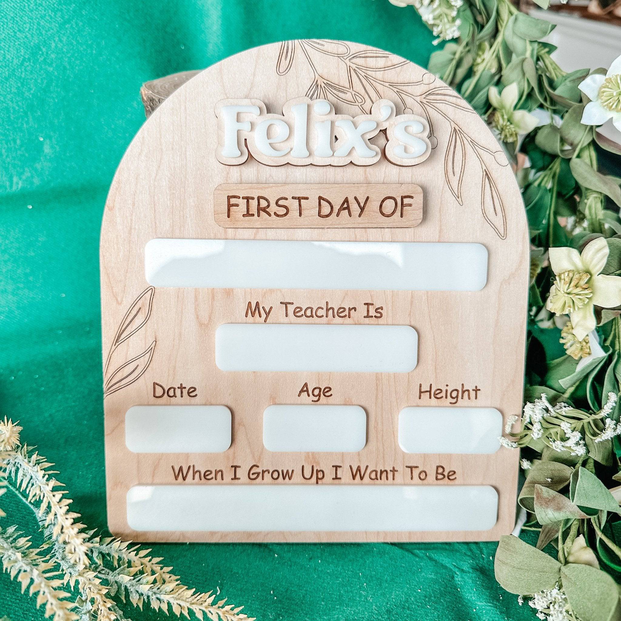 First Day / Last Day Fill In Photo Prop Arch - Sticks & Doodles