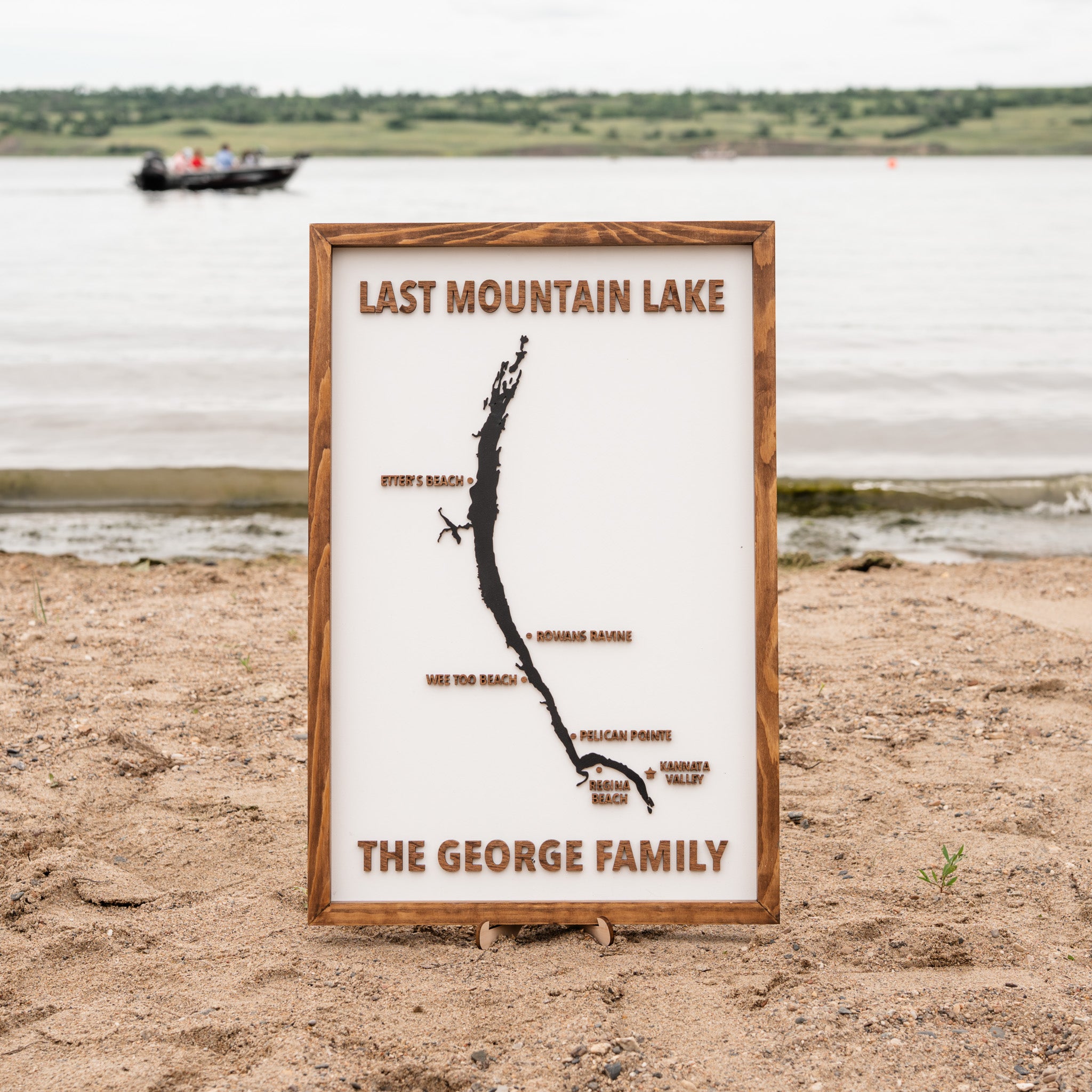 Custom Silhouette Lake Map