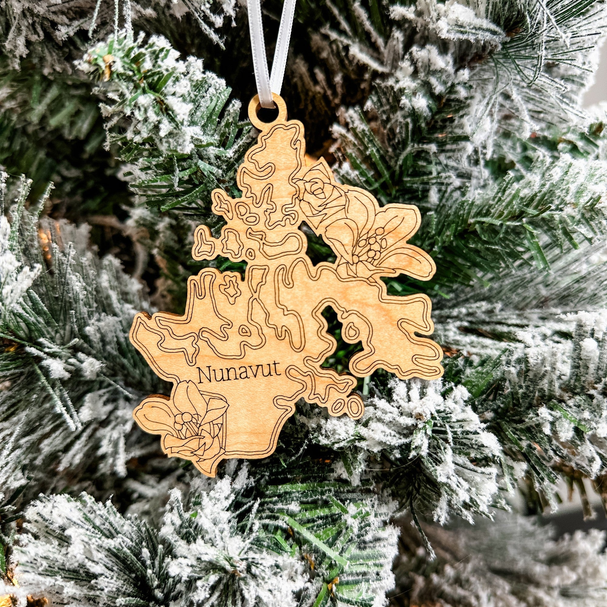 Canadian Provincial Flowers | Engraved Wood Ornaments