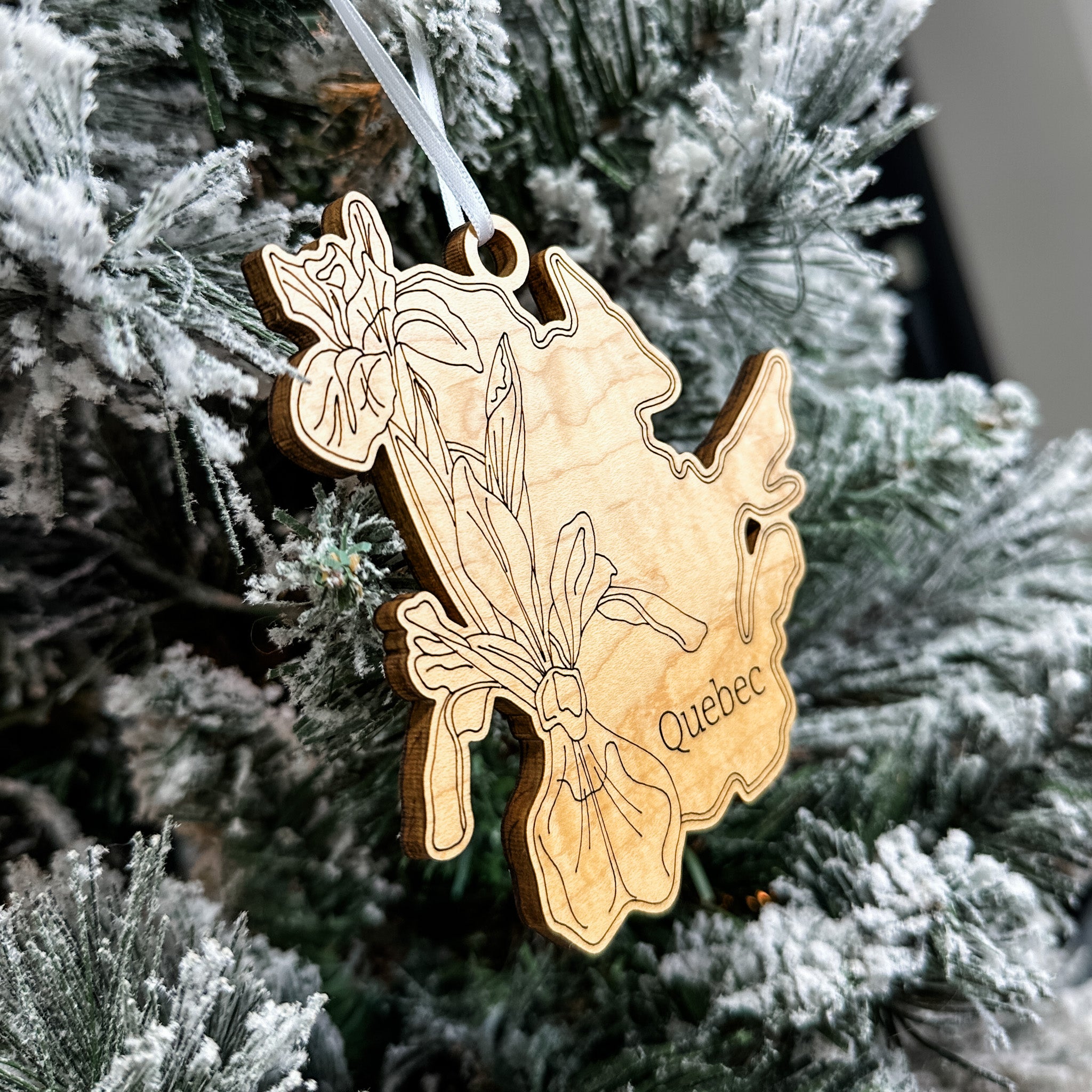 Canadian Provincial Flower • Wood Ornament or Magnet • For Souvenirs, Travel, or Canadian Pride