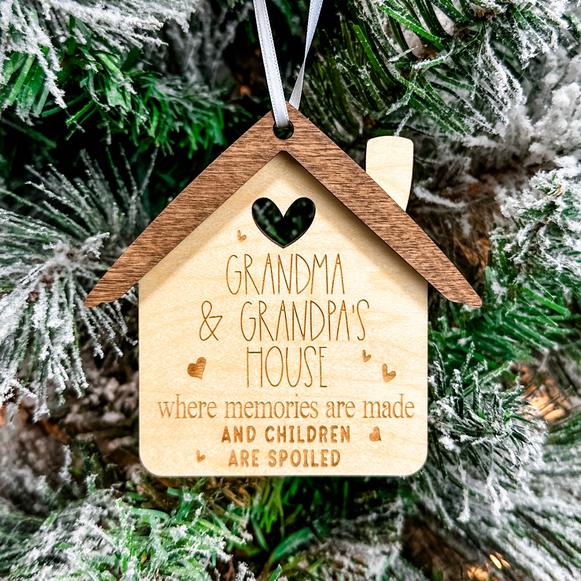 Grandparent's House - Where Memories are Made | 3D Wood Ornament