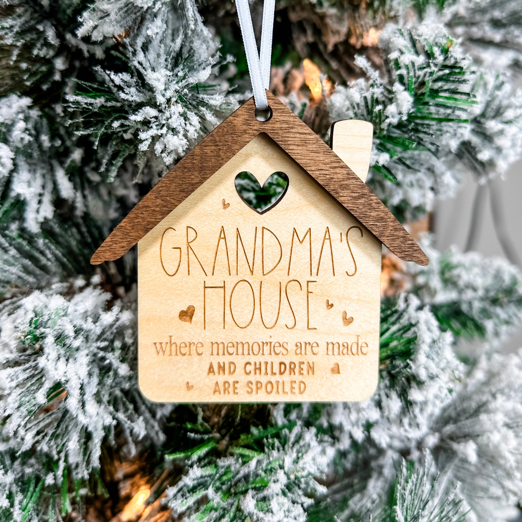 Grandparent's House - Where Memories are Made | 3D Wood Ornament