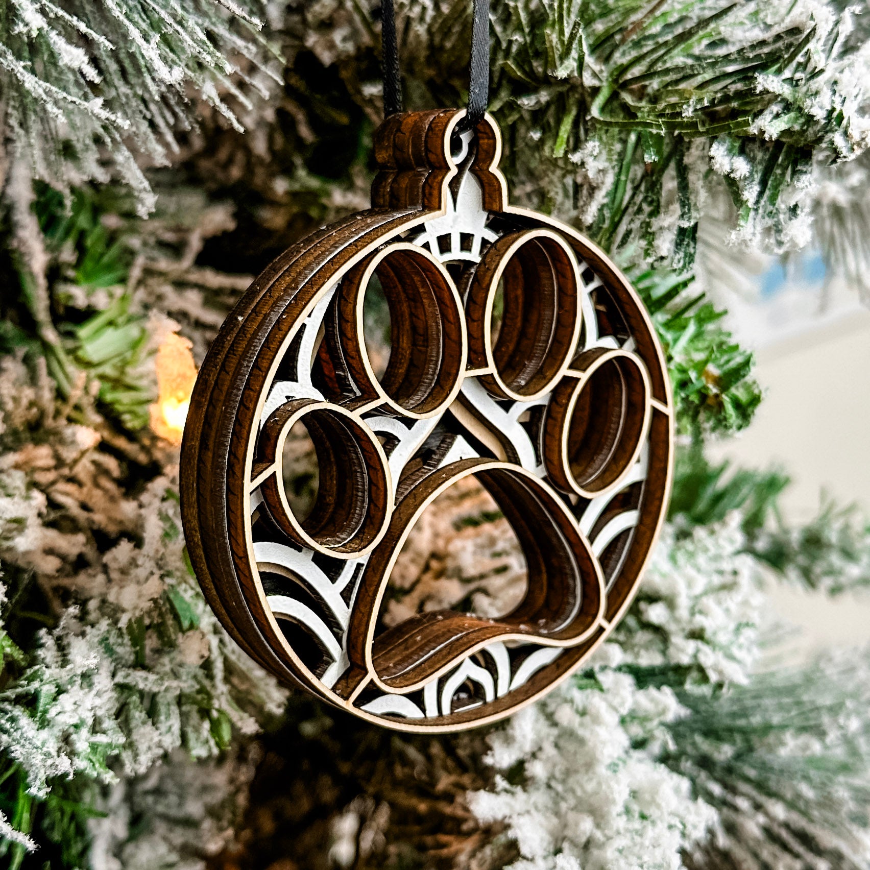 The Paw Print | 3D Wood Ornament