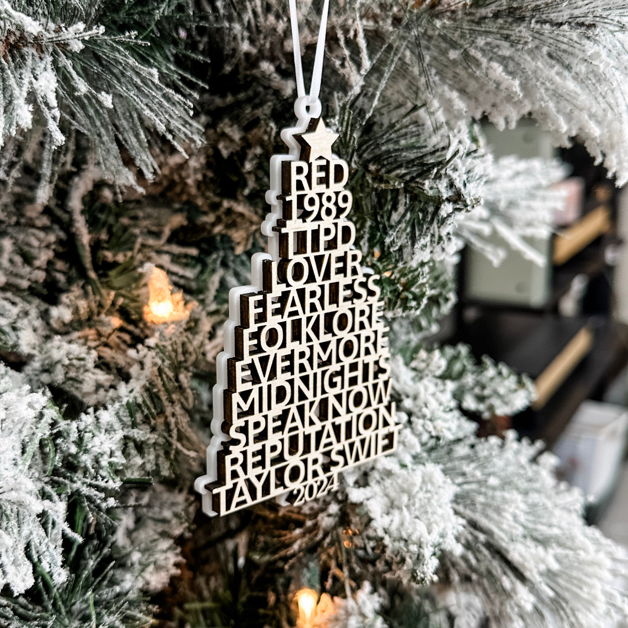 Family Name Tree Personalized | 3D Wood & Acrylic Ornament