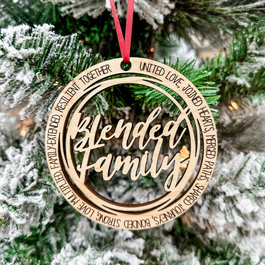 Descriptive Family Members & Friends Ornaments