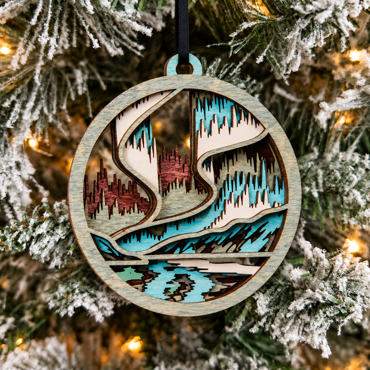 Premium Northern Lights Ornament