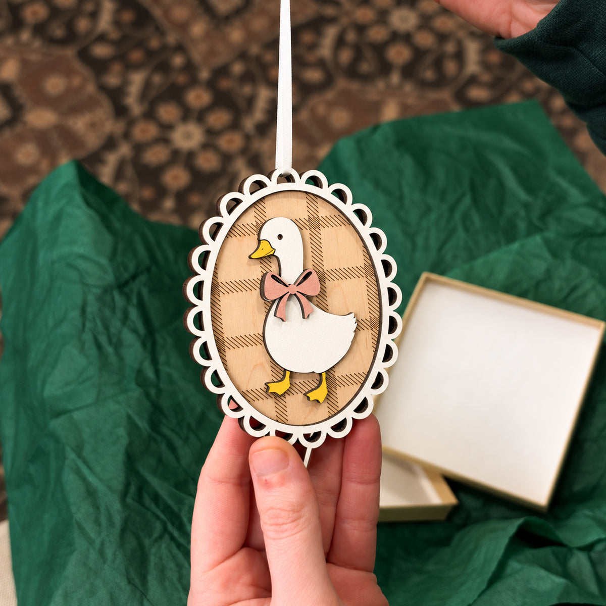 #Ornament Personalization_None