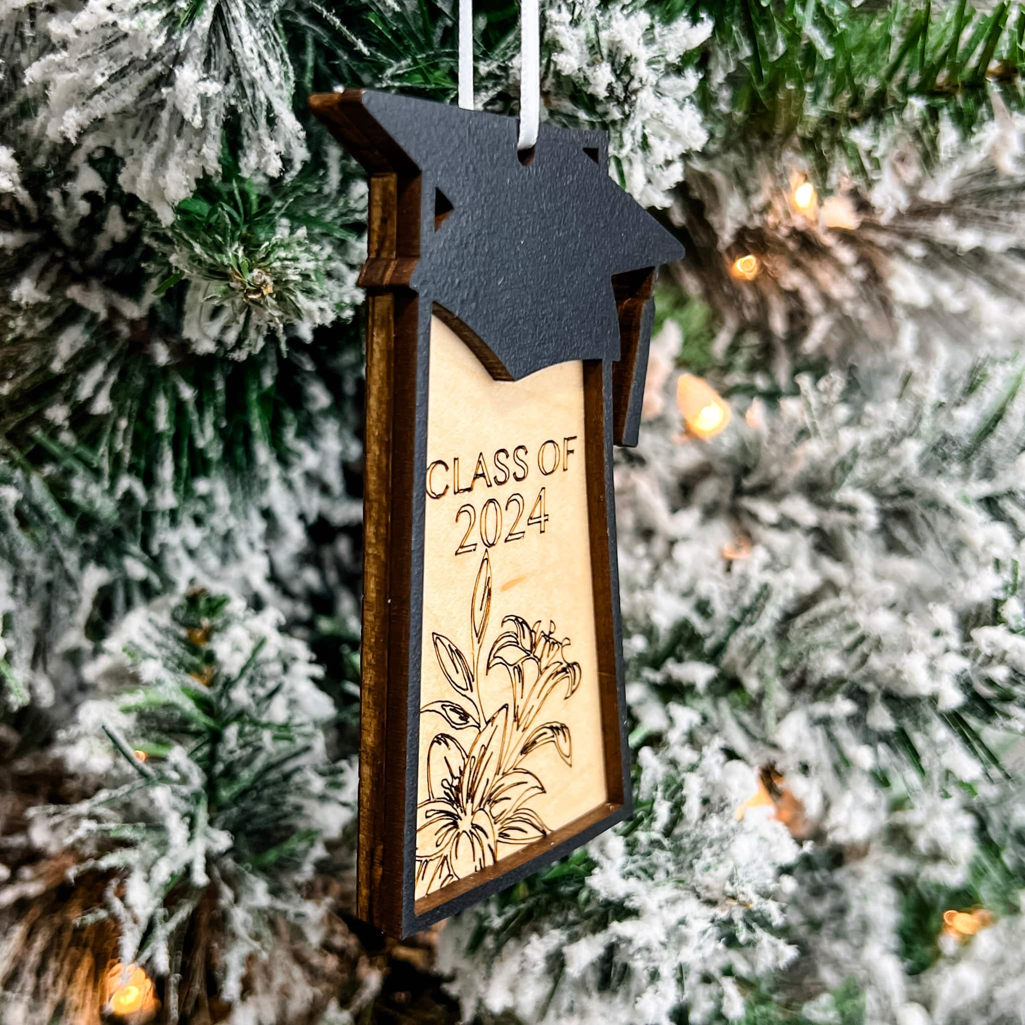 Saskatchewan Grad / Convocation | 3D Wood Ornament