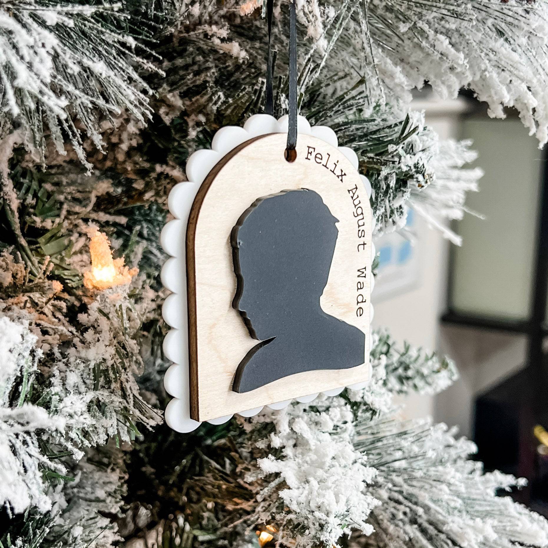 Silhouette Portrait | 3D Wood & Acrylic Ornament